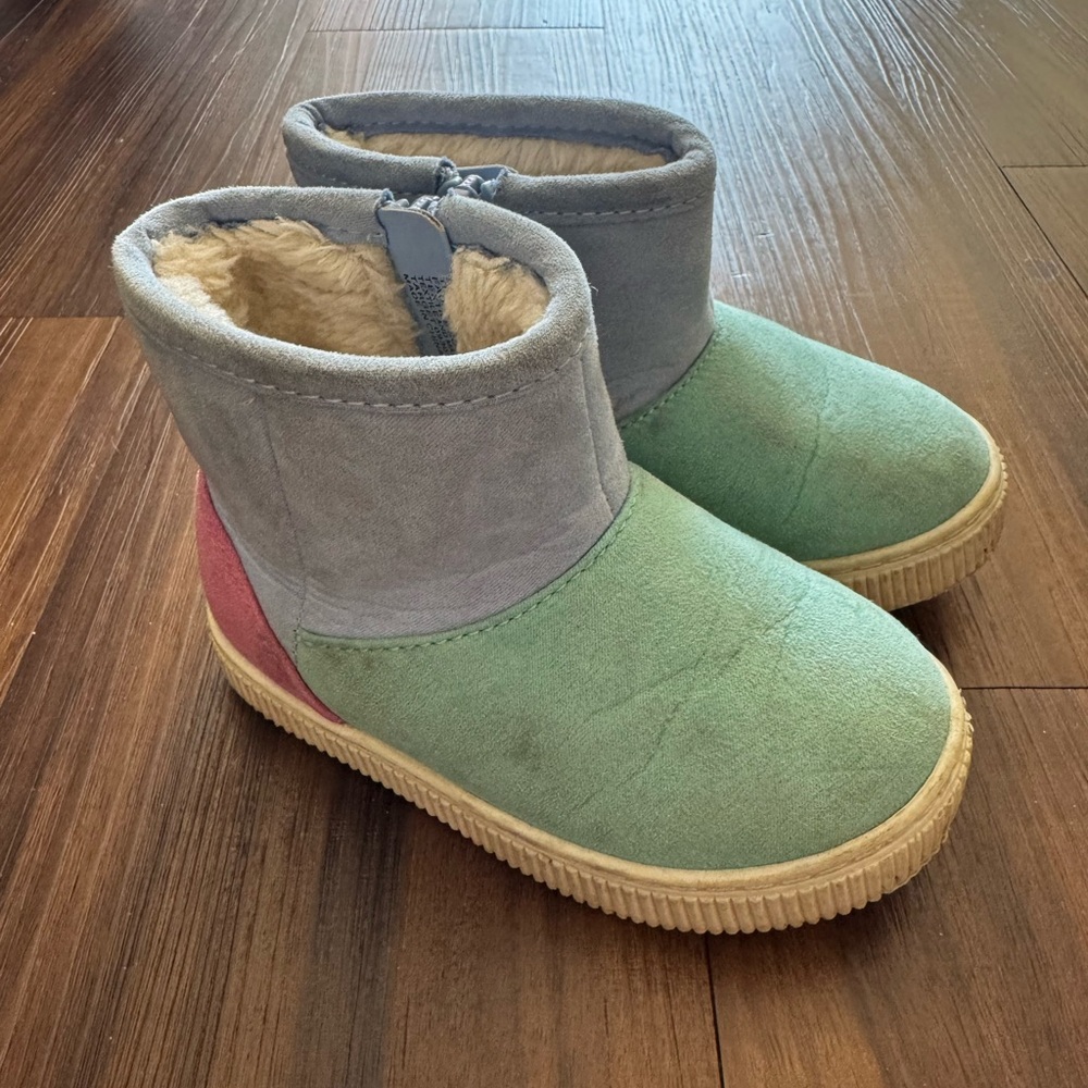 Cat & Jack Blue Pink Green Boots for Toddlers Size 6T